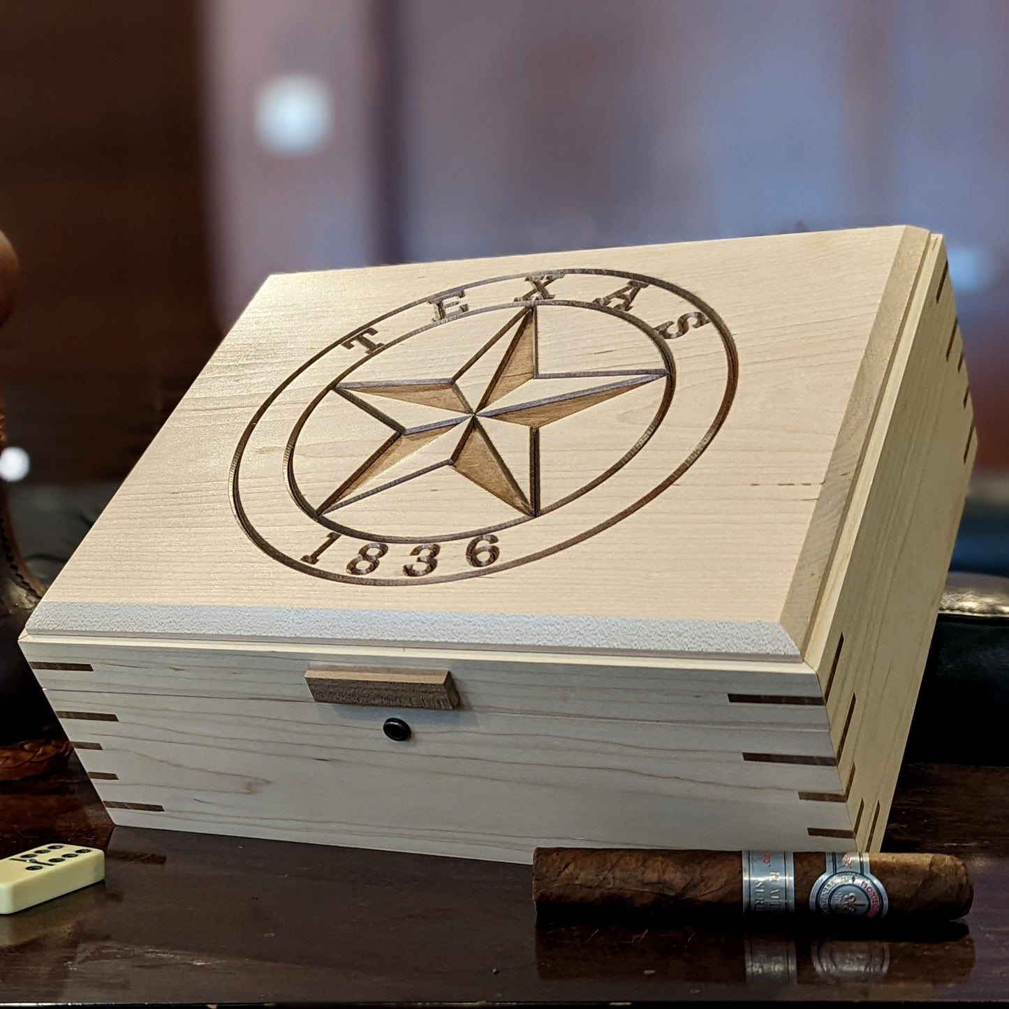 Standard Box | 12" x 8"